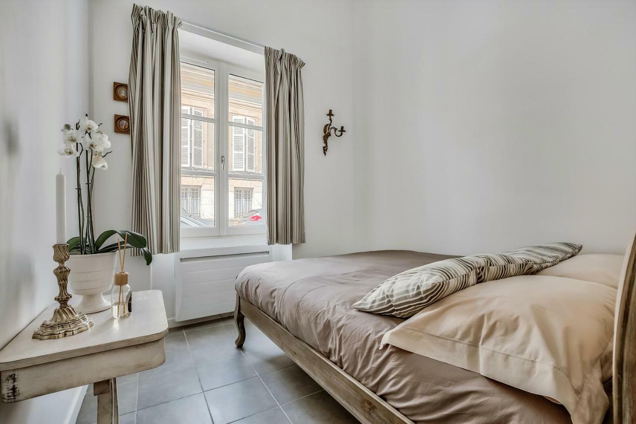 Le Petit Pavillon De Versay Dış mekan fotoğraf